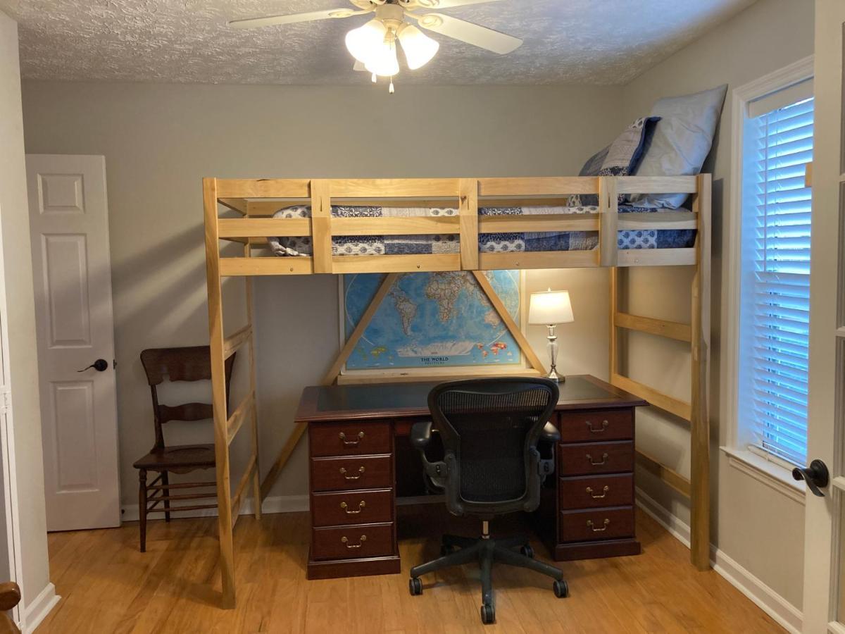 Spacious 3 Bedroom 2 Bath Condo Close To Five-Points In Athens Exterior photo